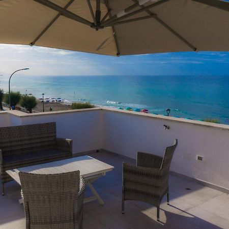 Piccolo Hotel Terracina Eksteriør bilde