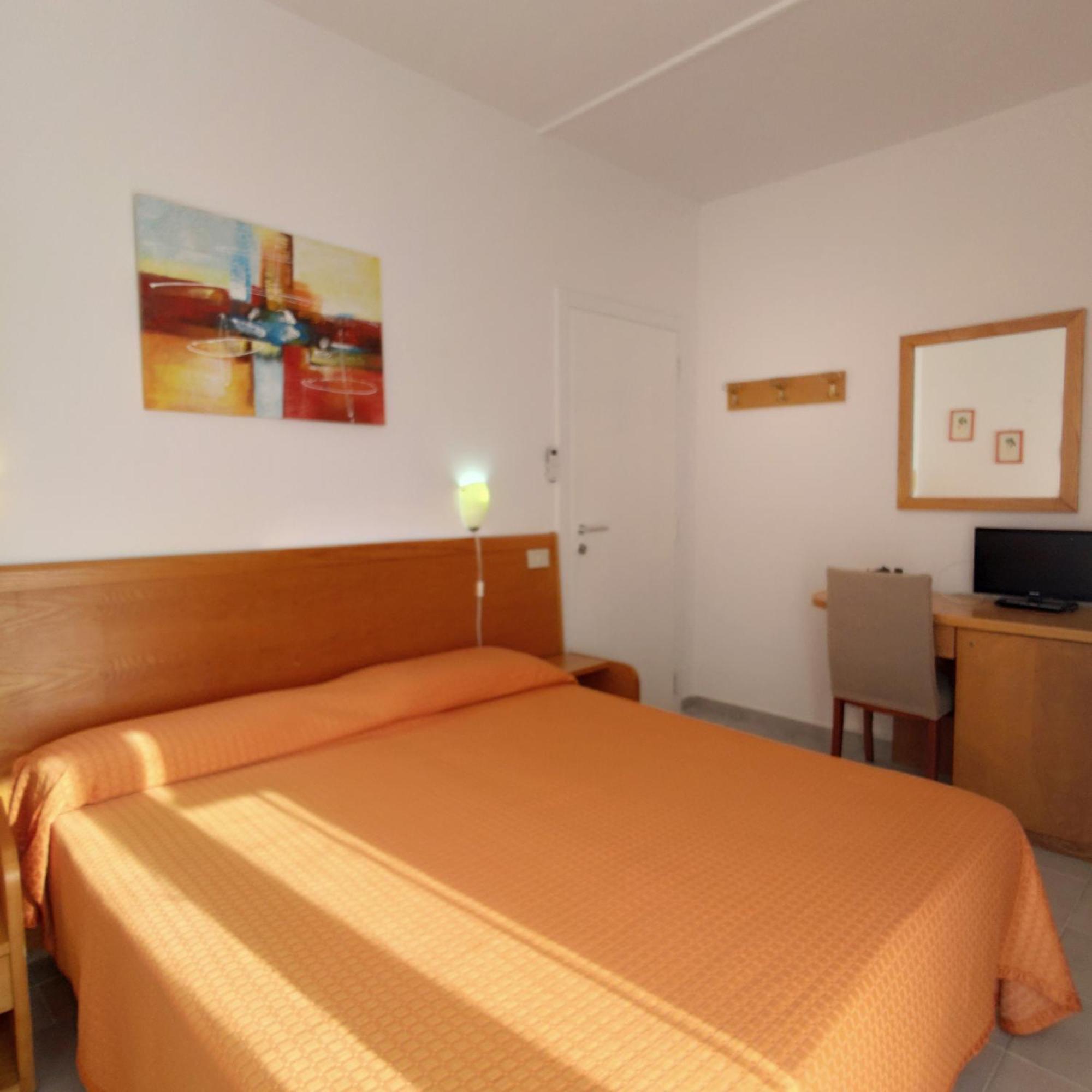 Piccolo Hotel Terracina Eksteriør bilde