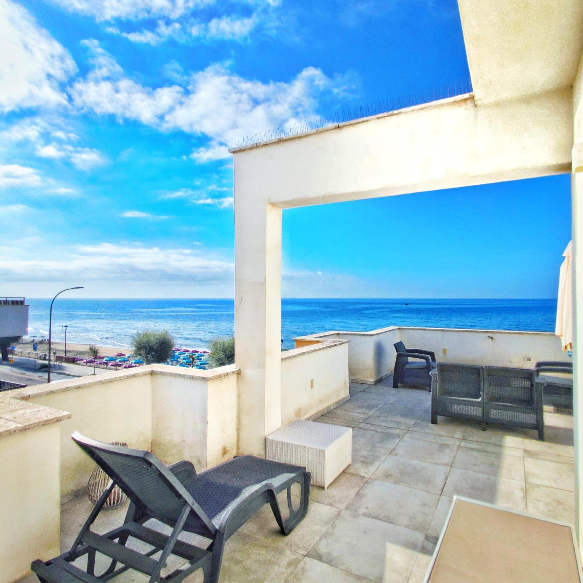 Piccolo Hotel Terracina Eksteriør bilde