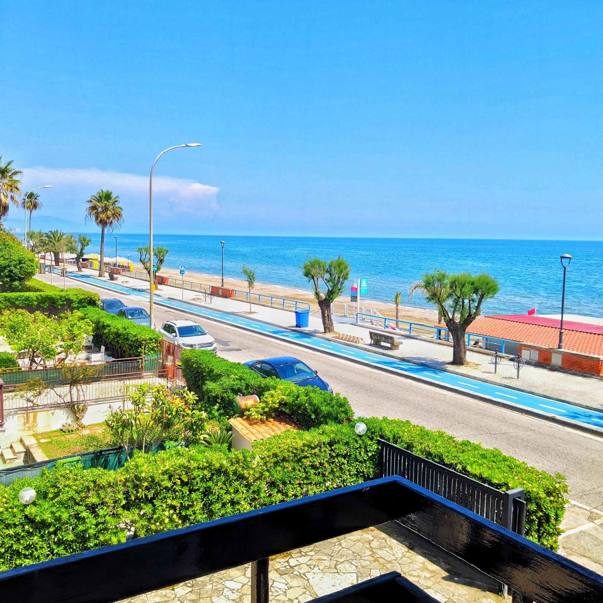 Piccolo Hotel Terracina Eksteriør bilde