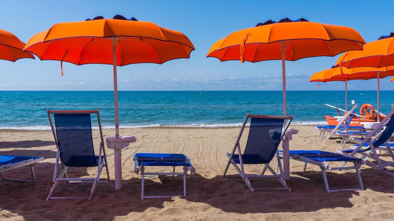 Piccolo Hotel Terracina Eksteriør bilde